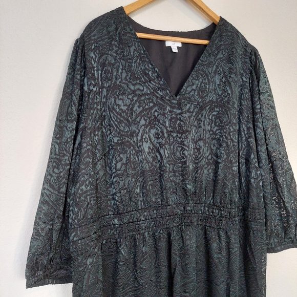 J.Jill Paisley Print Velvety Green Midi Dress Size 4X - Picture 3 of 10